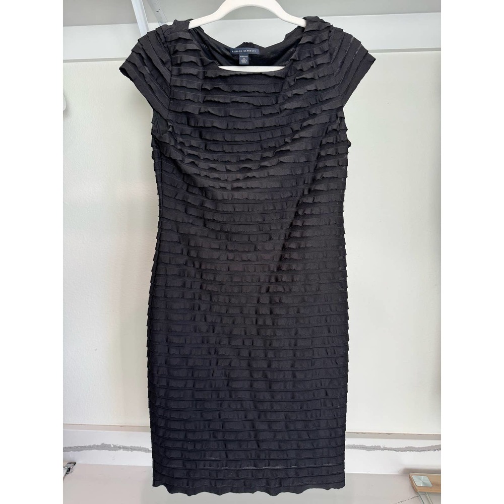Banana Republic Ruffle Cap Sleeve Stretchy Dress Black Size Small‎